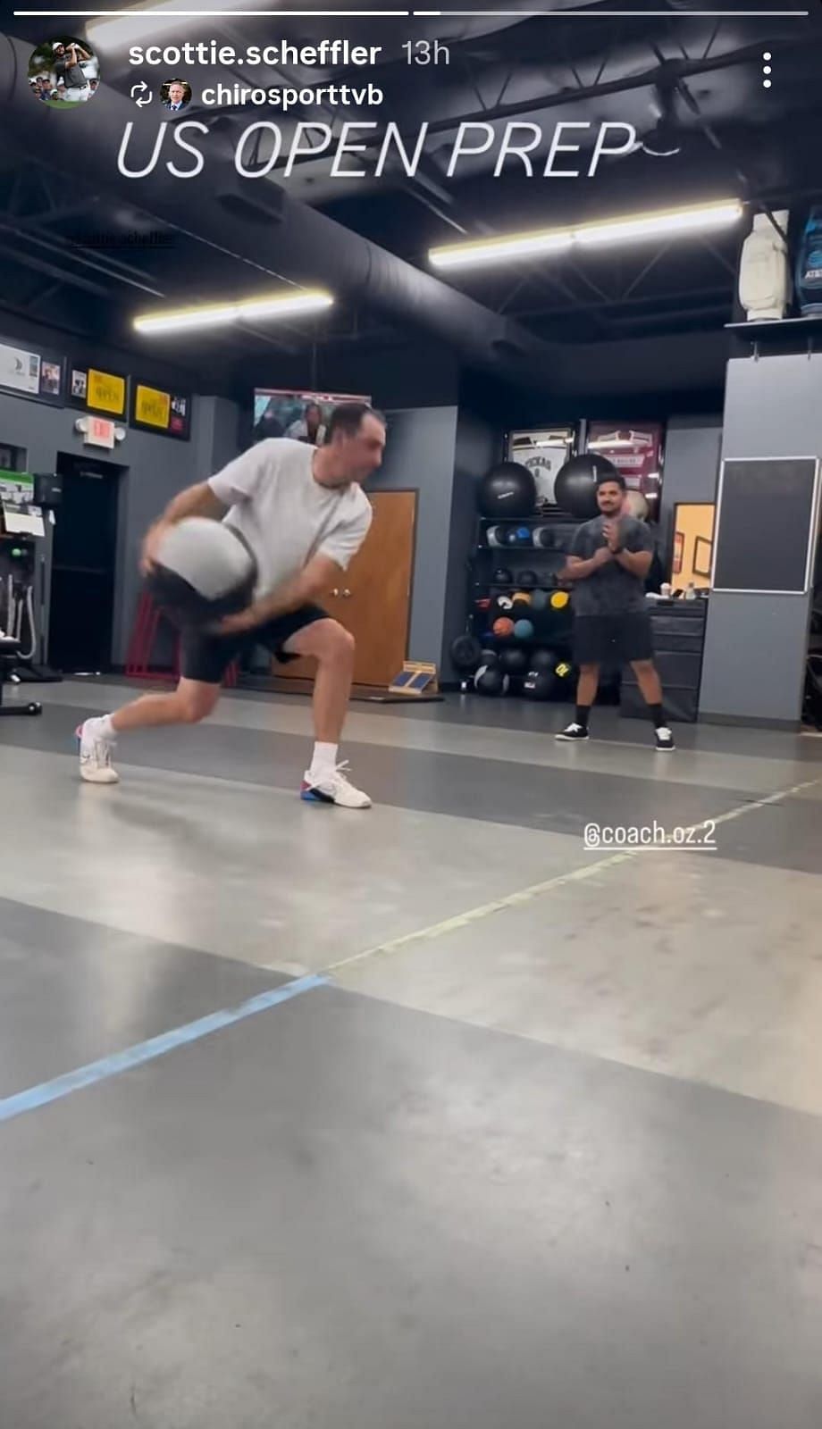 Scottie Scheffler working out ( via Instagram/@scottie.scheffler)